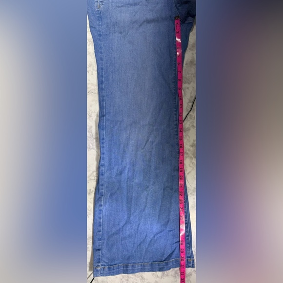 NWT Lane Bryant Denim Jeans with Brown Button Details - Picture 11 of 12